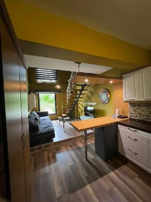 Deluxe Beach Residence,,2 star