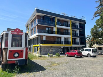 deluxe beach residence