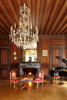 hostellerie du chateau les muids