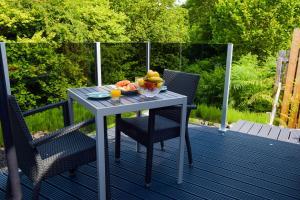 The Shack And Pods At Inchree,Highland>>Fort William,3.5 star