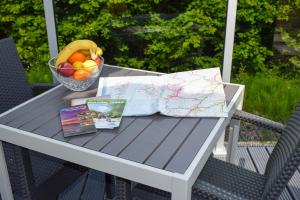 The Shack And Pods At Inchree,Highland>>Fort William,3.5 star