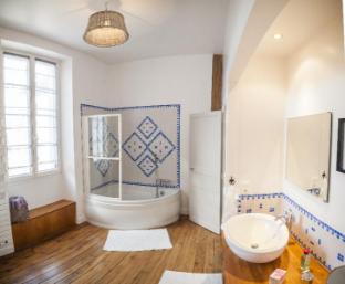 Maison Des 7 Lieux,,3 star