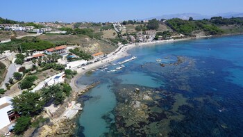 case vacanza renella 3 beds balcony wifi self catering 200mt from the sea