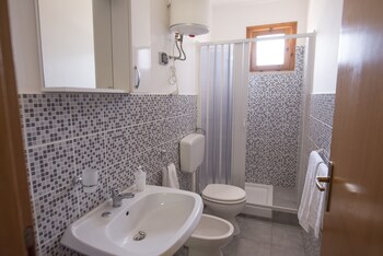 case vacanza renella 3 beds balcony wifi self catering 200mt from the sea