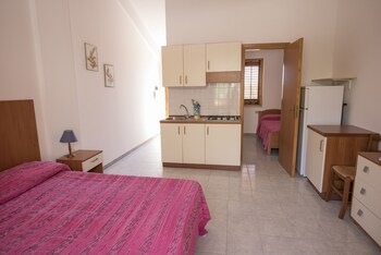 case vacanza renella 3 beds balcony wifi self catering 200mt from the sea