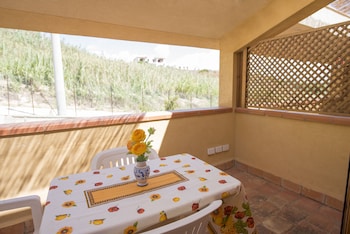 case vacanza renella 3 beds balcony wifi self catering 200mt from the sea