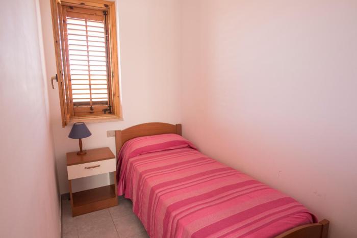 case vacanza renella 3 beds balcony wifi self catering 200mt from the sea