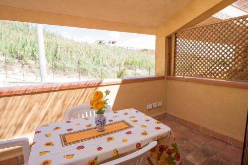 case vacanza renella 3 beds balcony wifi self catering 200mt from the sea