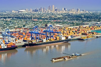 apartment near french quarter