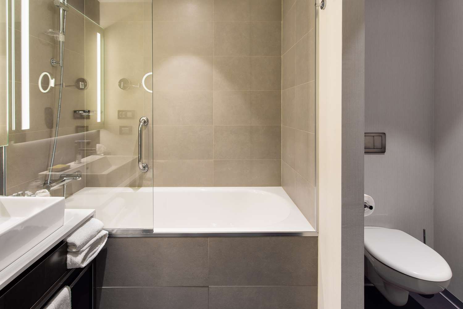 doubletree by hilton hotel cluj city plaza