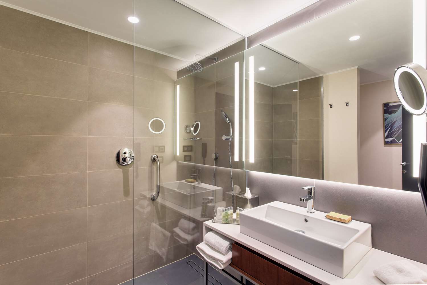 doubletree by hilton hotel cluj city plaza
