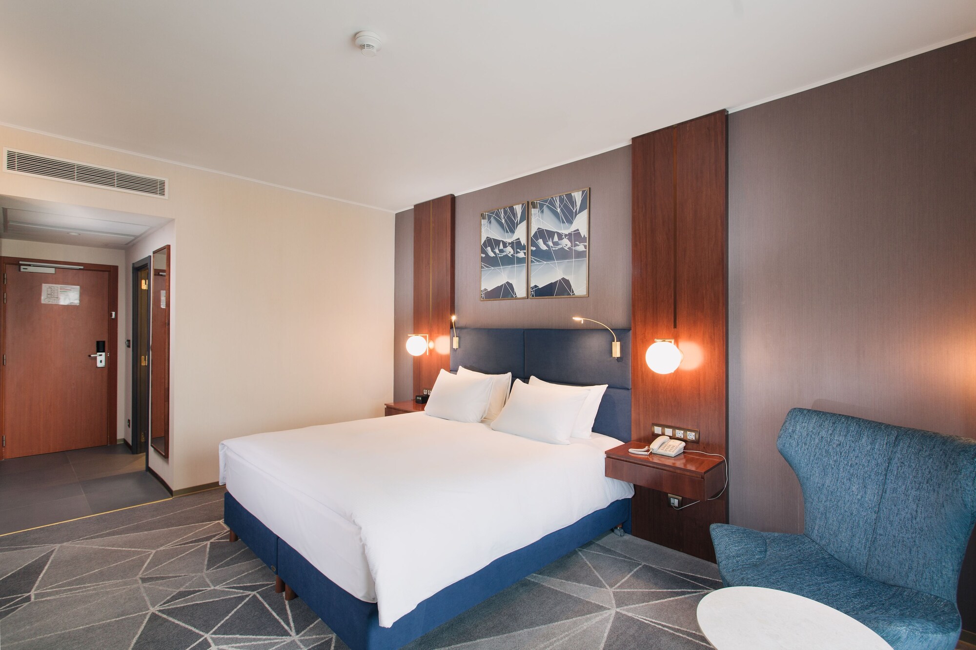 doubletree by hilton hotel cluj city plaza