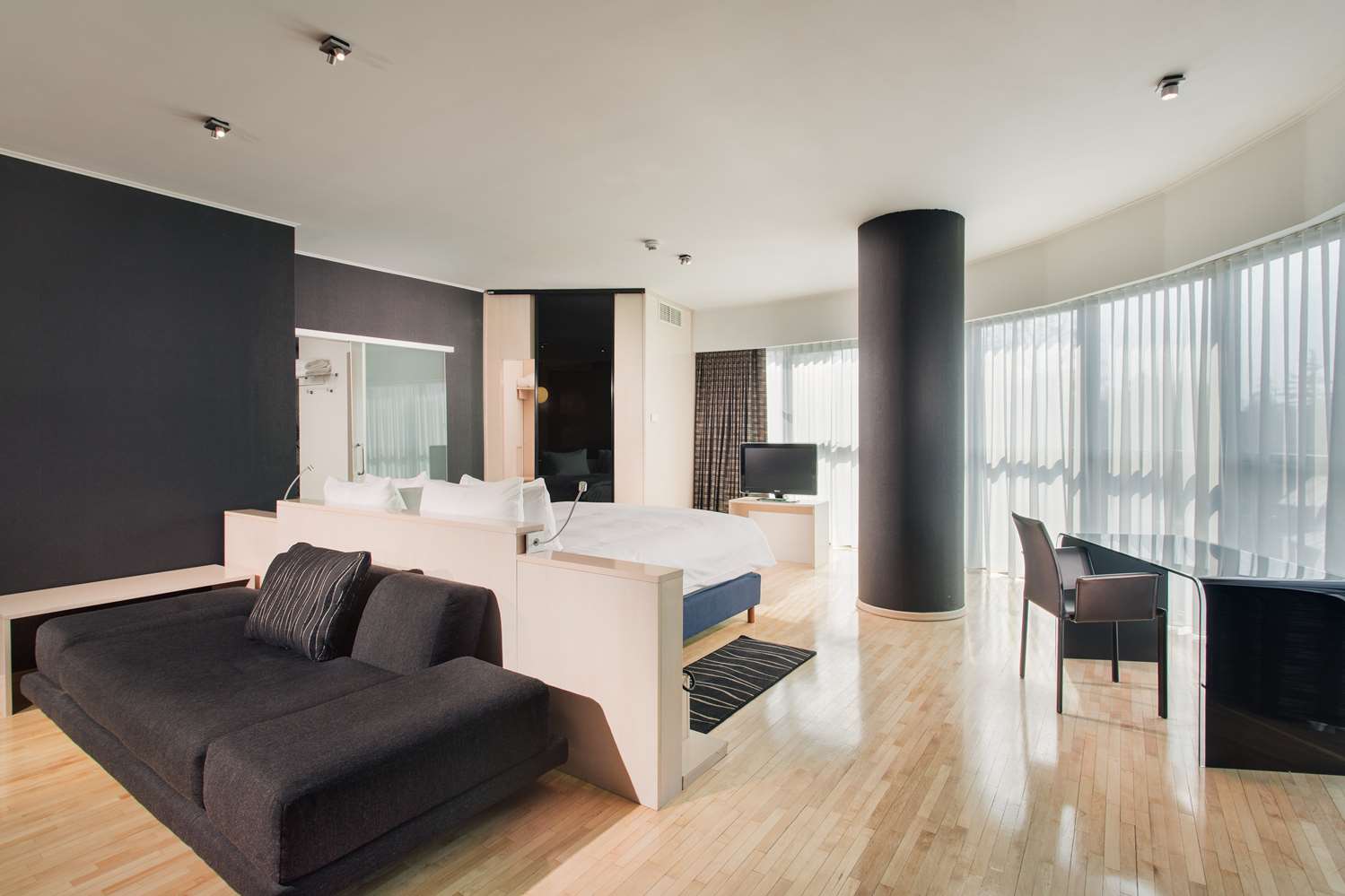 doubletree by hilton hotel cluj city plaza