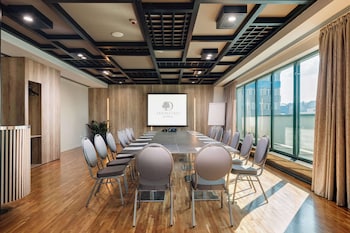 doubletree by hilton hotel cluj city plaza