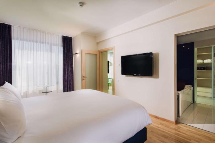 doubletree by hilton hotel cluj city plaza
