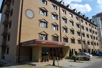 hotel arion