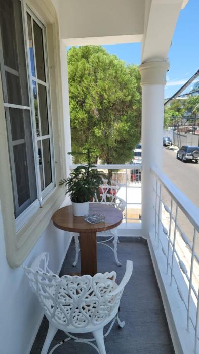 fully equipped 1br studio dt 2mins to the beach