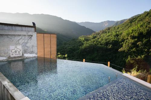 garden resort hot spring