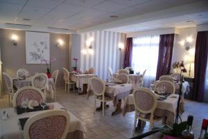 logis hotel restaurant des voyageurs