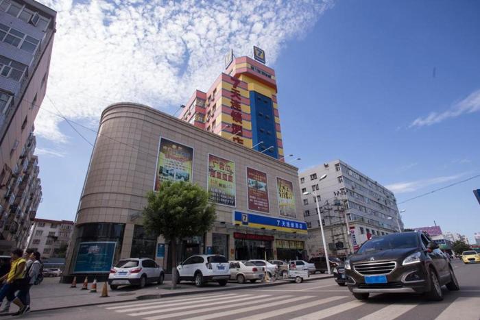 7days inn zhangjiakou ming de north road