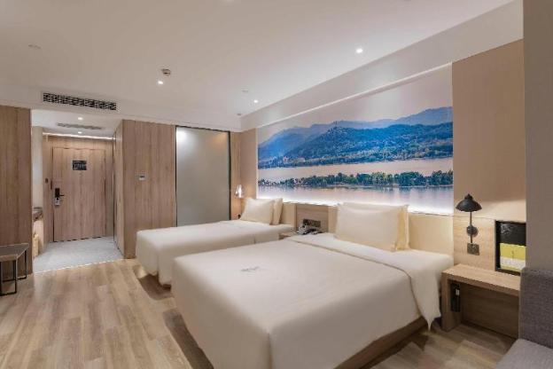 atour hotel suzhou wujiang wuyue plaza