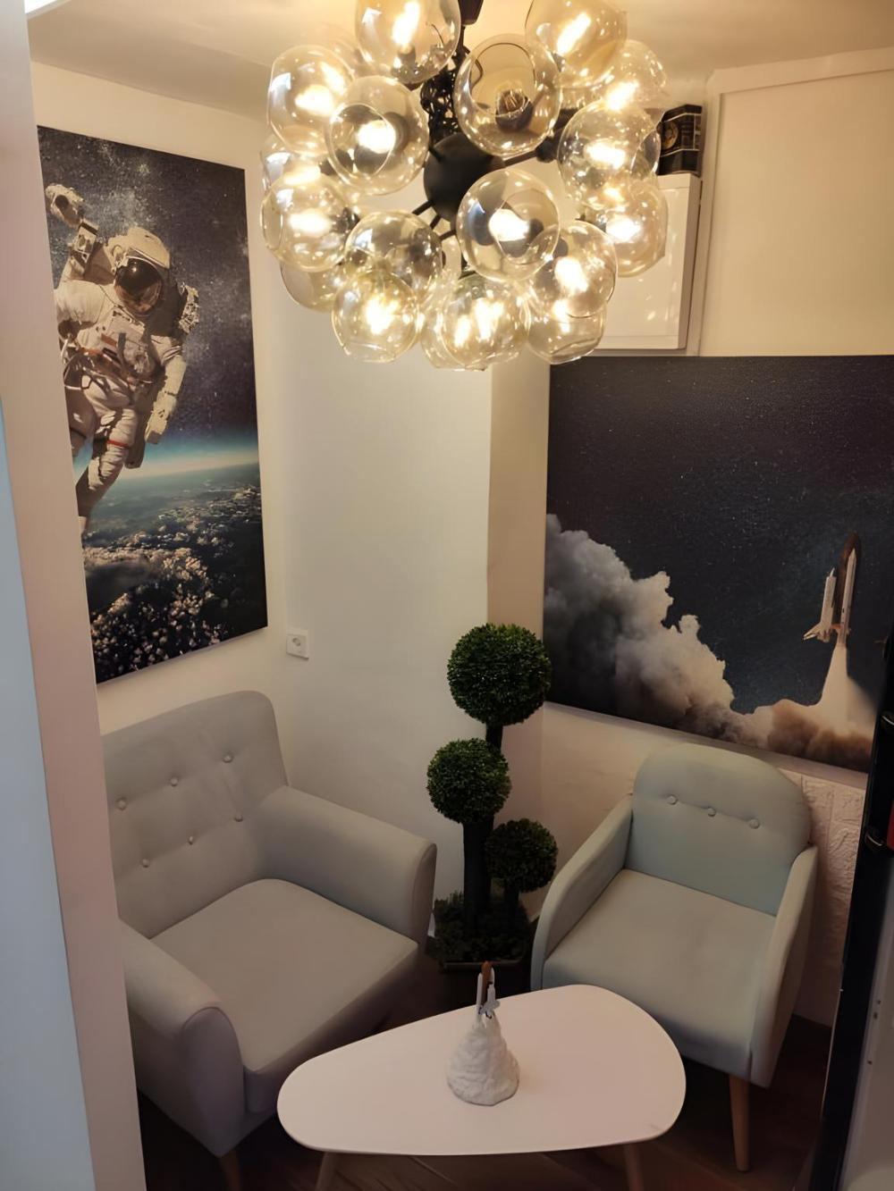 capsule and dormitory space x