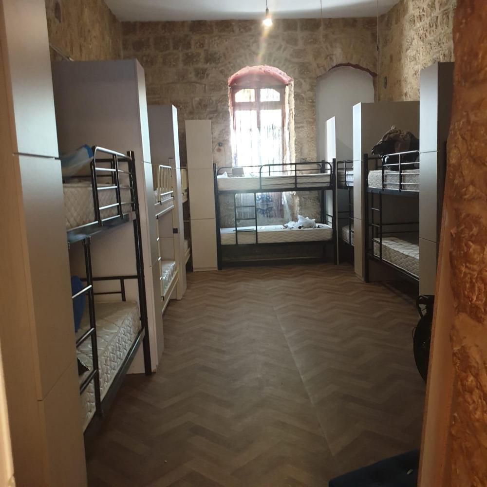 capsule and dormitory space x