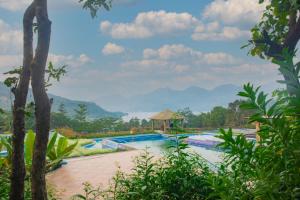 encore a boutique resort