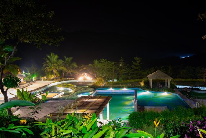 encore a boutique resort