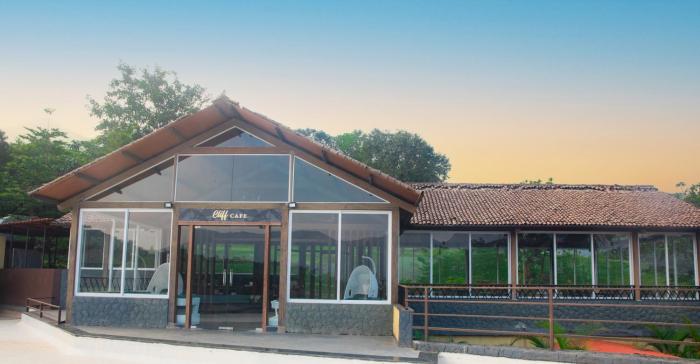 encore a boutique resort