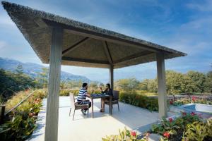 encore a boutique resort