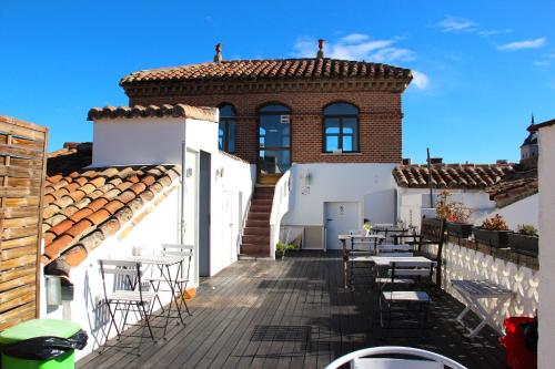 oasis backpackers toledo
