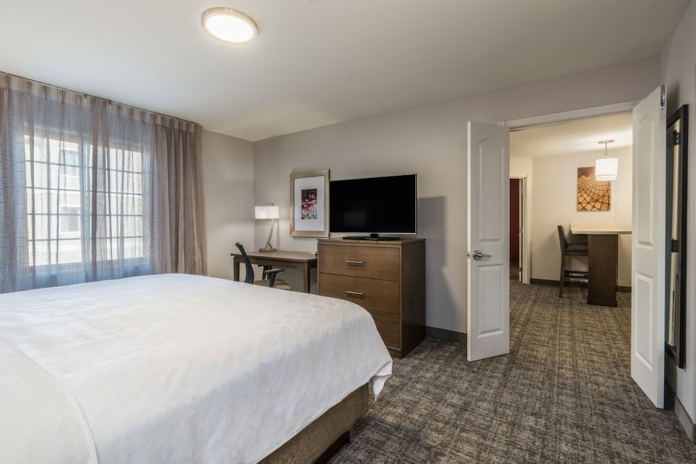 staybridge suites bismarck by ihg