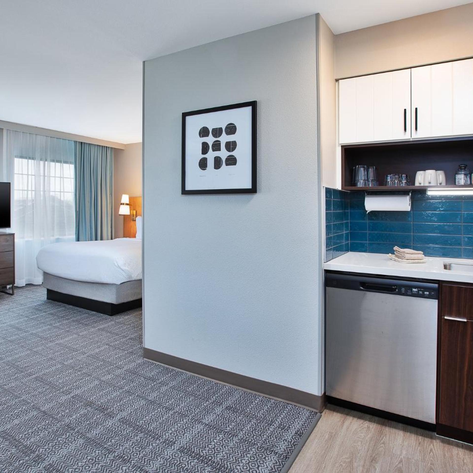 staybridge suites bismarck by ihg