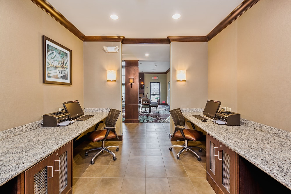 staybridge suites bismarck by ihg