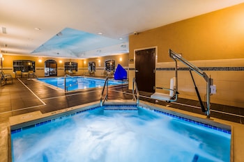 Staybridge Suites Bismarck By Ihg,North Dakota>>Bismarck,3 star