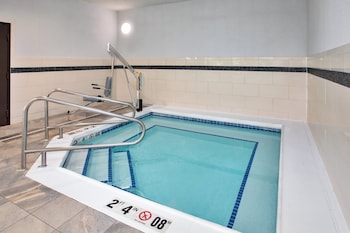 Staybridge Suites Bismarck By Ihg,North Dakota>>Bismarck,3 star