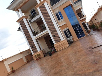 mexiloyd luxury rooms and suites