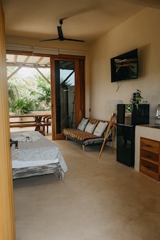 deluxe apartments holbox