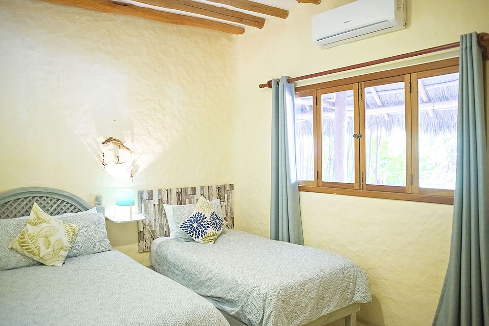 deluxe apartments holbox