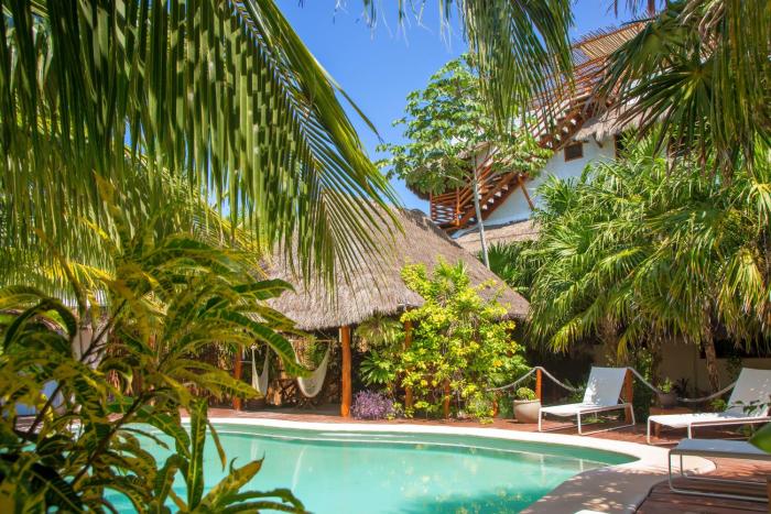 deluxe apartments holbox
