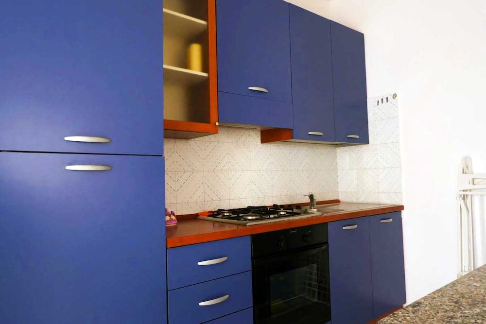 case arcobaleno marzamemi