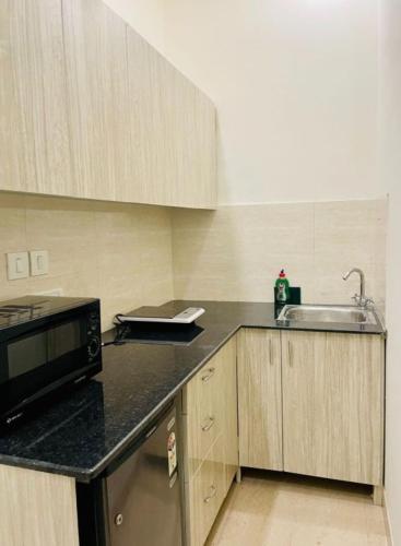 olive service apartments dlf cyber city