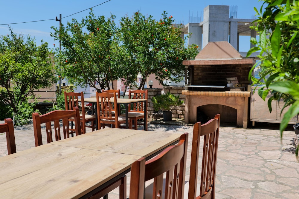 hotel milo