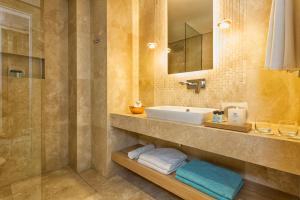 ecclesia hotel adults only