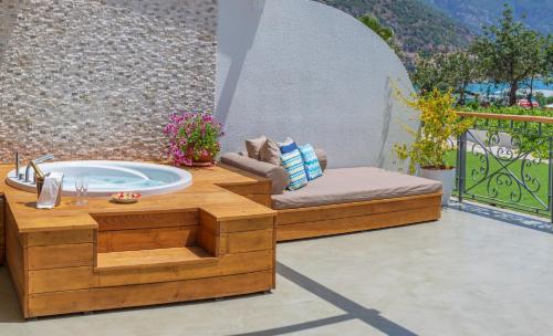 ecclesia hotel adults only