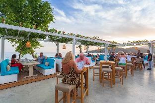 ecclesia hotel adults only