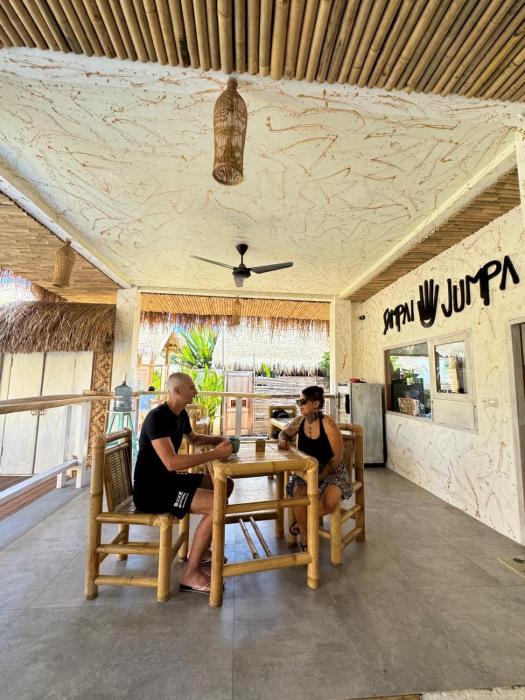 ardi beltza gili air