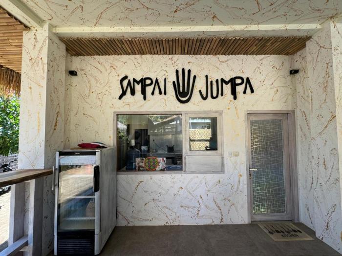 ardi beltza gili air