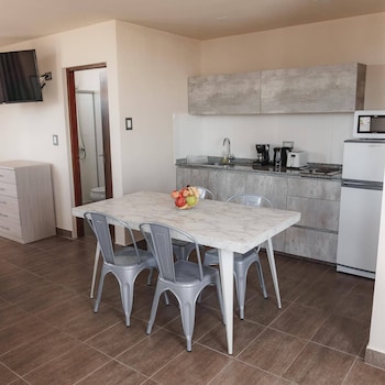 solana apart hotel